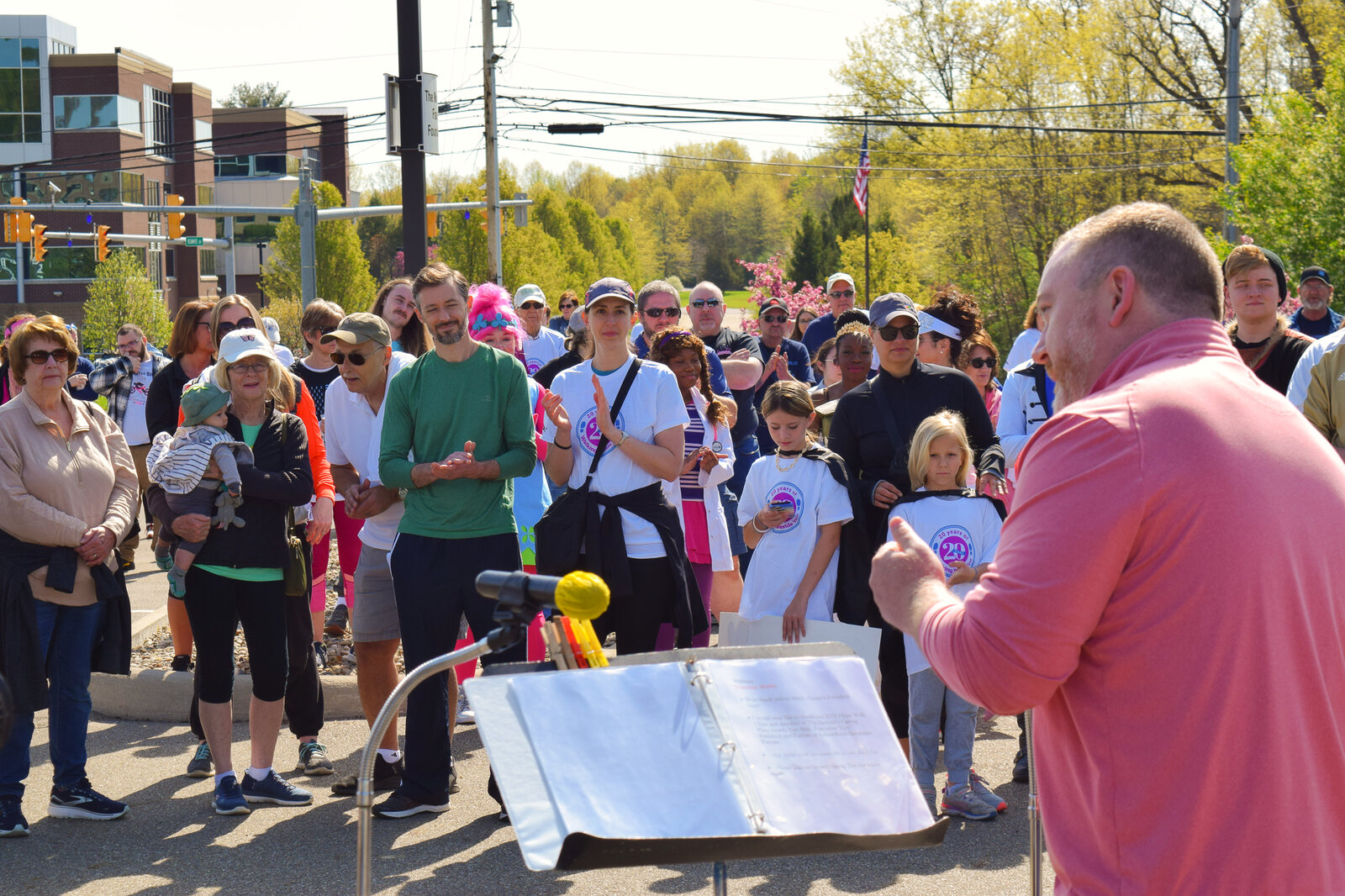 Crowd of participants walking together at the Hope Walk.